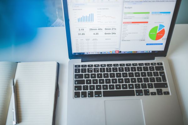 Base de données crm : quels avantages en terme de gestion de relation client